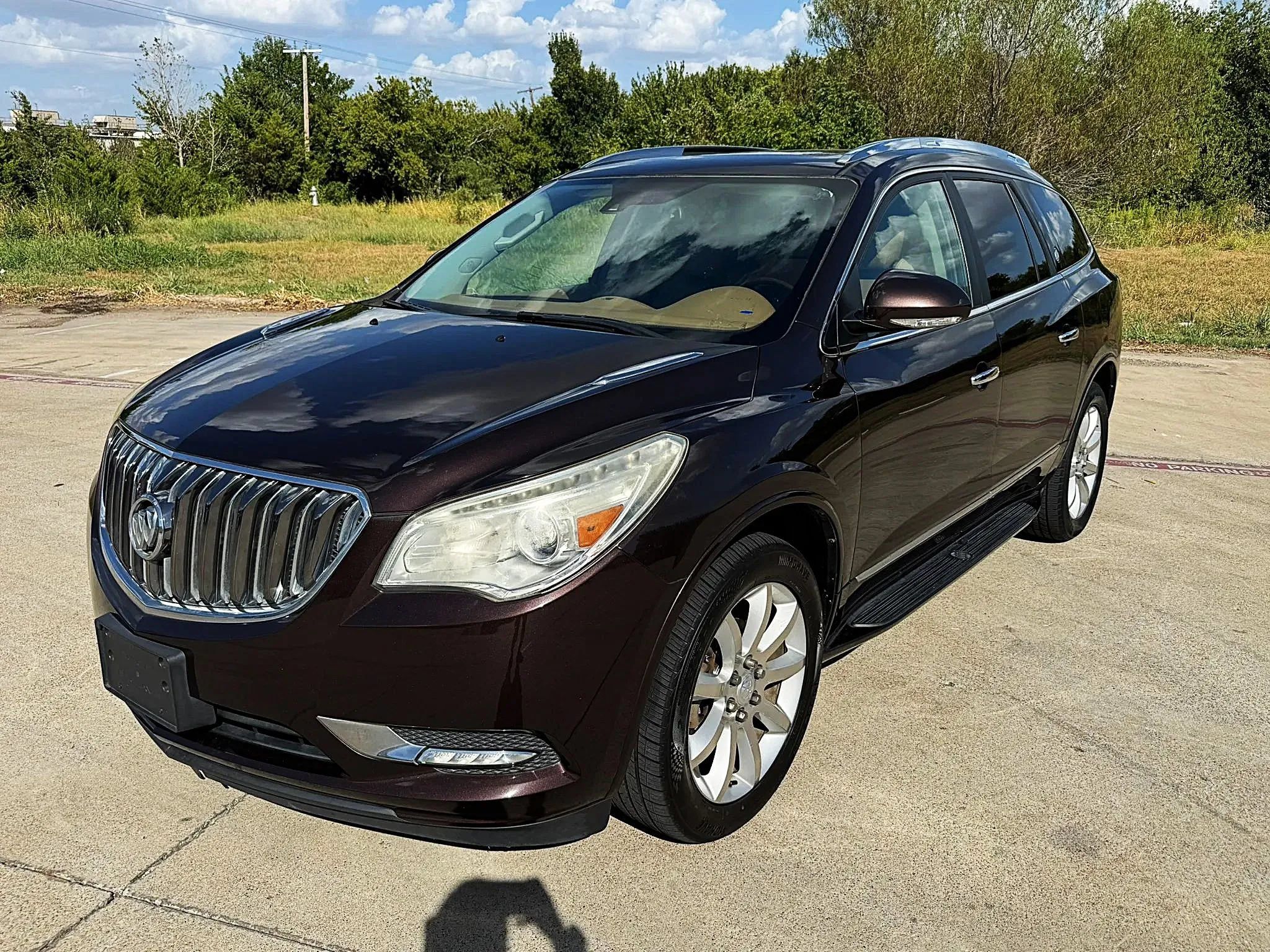 Used 2016 Buick Enclave Premium w/ Experience Buick Package FWD image 8