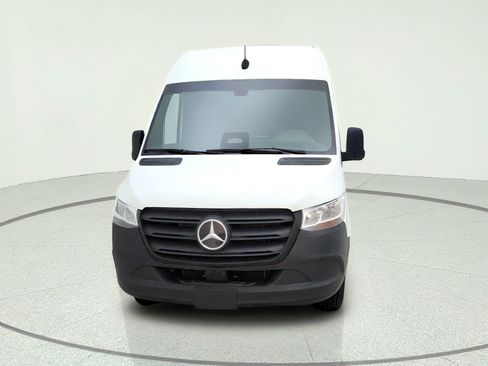 New 2025 Mercedes-Benz eSprinter 170 Cargo image 3
