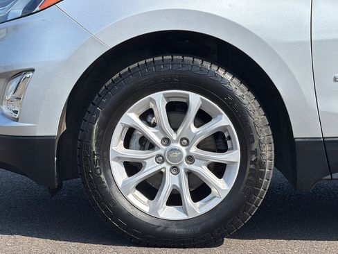 Used 2020 Chevrolet Equinox LS w/ LS Convenience Package AWD/4WD image 27