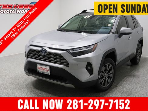 Used 2024 Toyota RAV4 Limited image 1