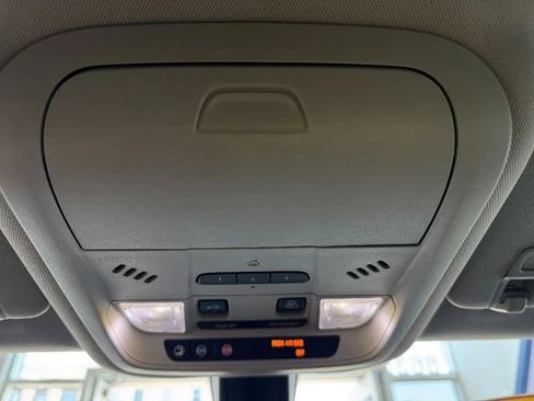 Used 2018 GMC Terrain Denali image 19