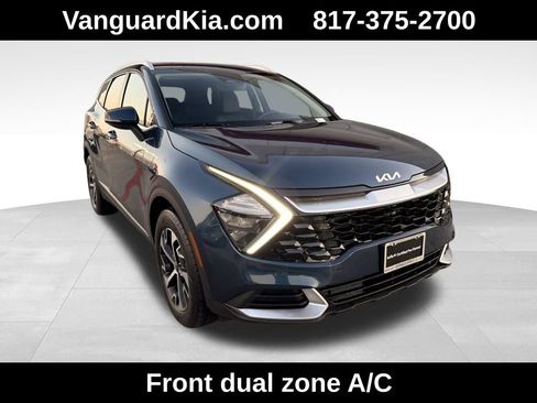 Used 2023 Kia Sportage EX image 5