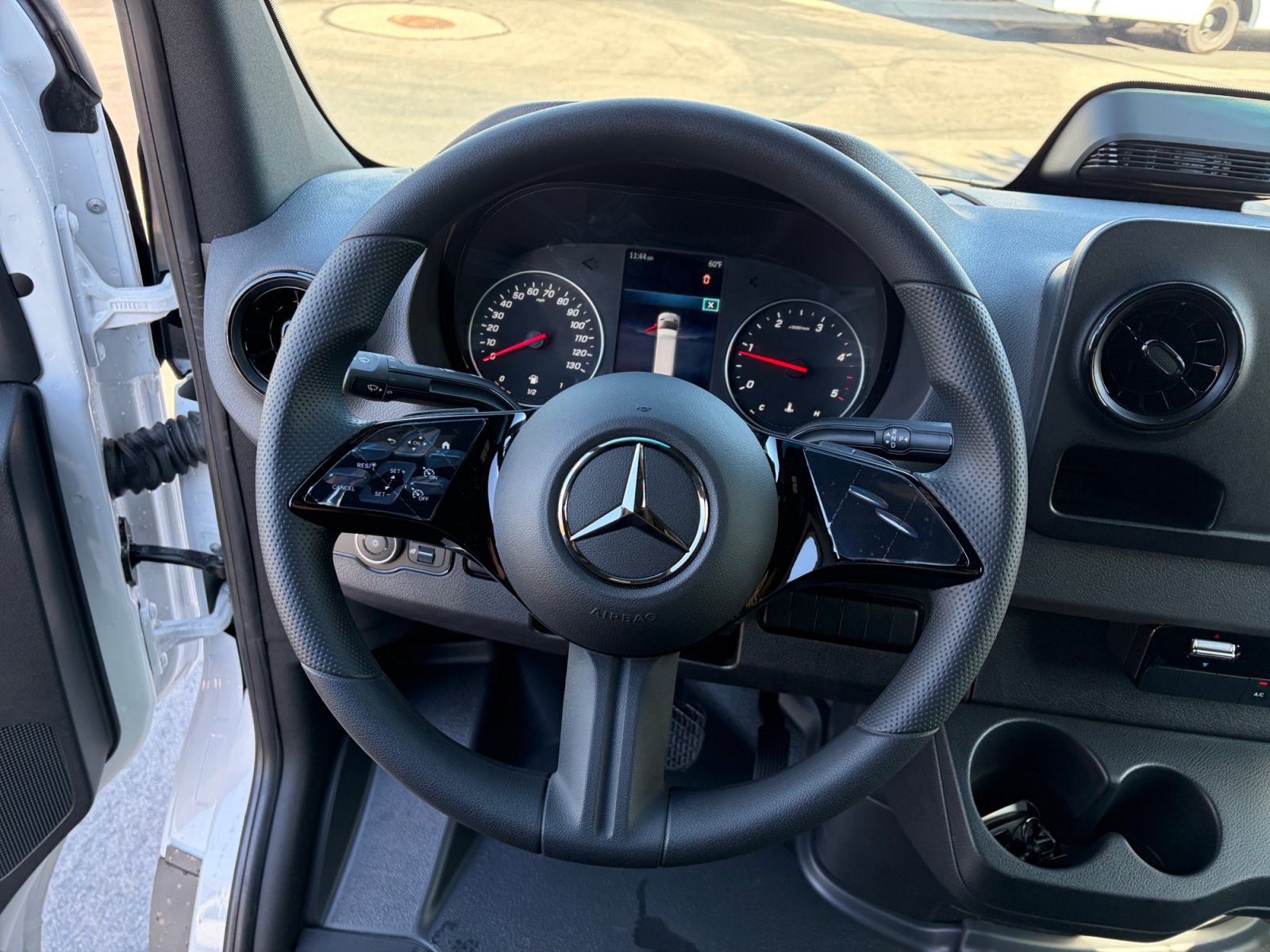 New 2026 Mercedes-Benz Sprinter 2500 image 9