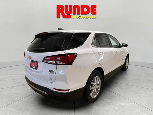 Used 2022 Chevrolet Equinox LT image 5
