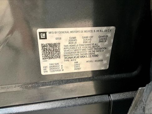 Used 2019 Chevrolet Equinox LT w/ Sun & Navigation Package AWD/4WD image 19