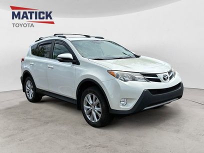 Used 2014 Toyota RAV4 Limited w/ Technology Package
