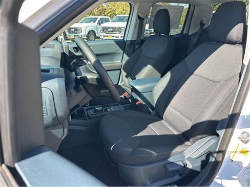 New 2025 Ford Maverick XL image 12