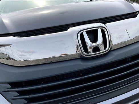 Certified 2019 Honda HR-V LX image 26