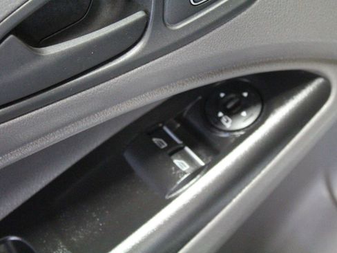 Used 2022 Ford Transit Connect XL image 18