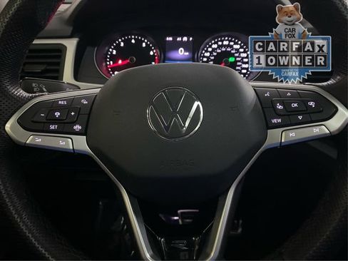 Used 2021 Volkswagen Atlas SE w/ Panoramic Sunroof Package image 22