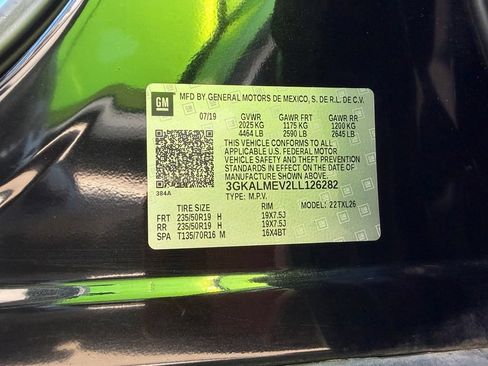 Used 2020 GMC Terrain SLE w/ Driver Convenience Package FWD image 17