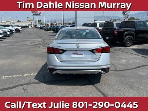 Used 2023 Nissan Altima 2.5 SV w/ SV Premium Package AWD/4WD image 10