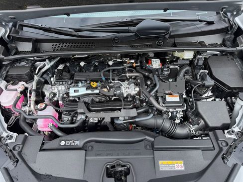 New 2026 Toyota Prius LE FWD image 32