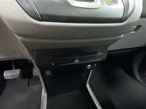 Used 2019 Honda Odyssey EX-L image 19