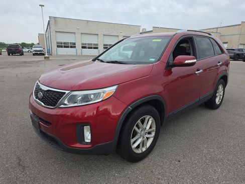 Used 2015 Kia Sorento LX image 7