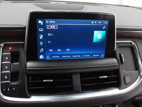 Used 2023 Chevrolet Tahoe High Country RWD image 16