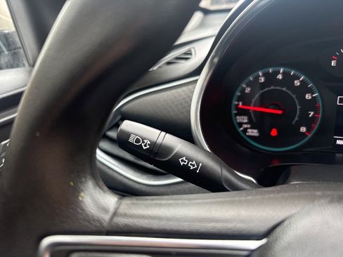 Used 2018 Chevrolet Malibu LT image 20