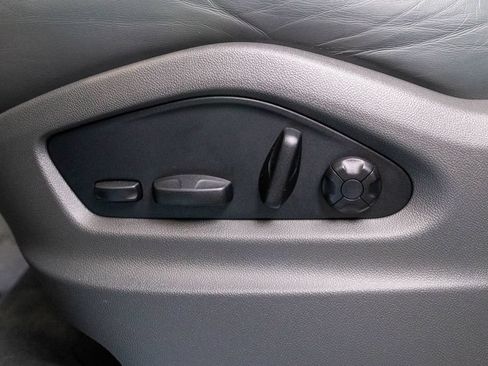 Certified 2022 Porsche Cayenne Turbo AWD/4WD image 21