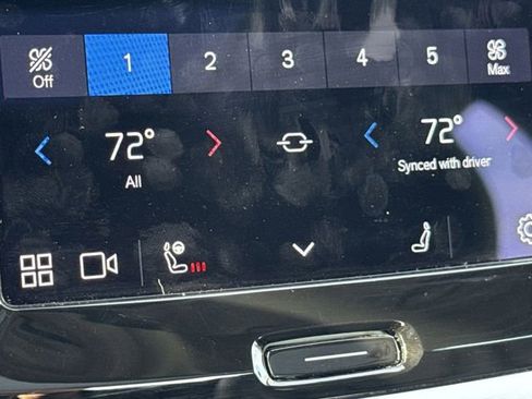 Used 2024 Volvo S60 B5 Plus image 22