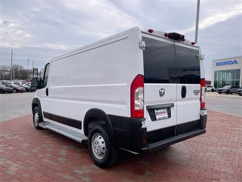 Used 2023 RAM ProMaster 2500 image 34