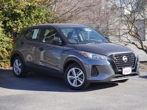 Certified 2024 Nissan Kicks S image 24