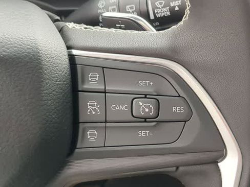 New 2026 Jeep Grand Cherokee Laredo X AWD/4WD image 26