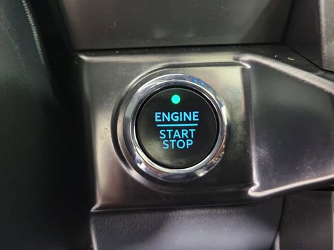 Used 2023 Ford F150 Lariat w/ Equipment Group 502A High image 27