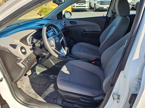 Used 2020 Chevrolet Sonic LT FWD image 16