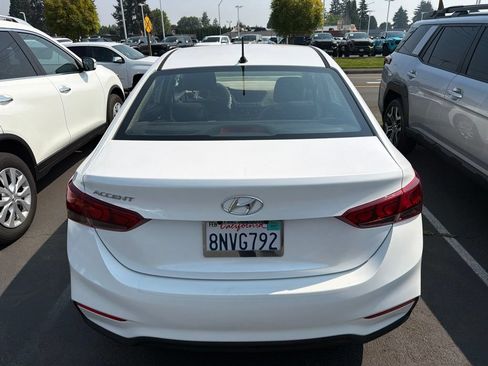 Used 2020 Hyundai Accent SE FWD image 4