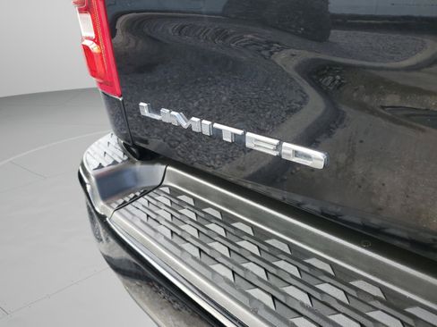 Certified 2021 RAM 2500 Limited image 31