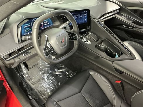 Used 2024 Chevrolet Corvette Stingray Preferred Cpe w/ Stealth Interior Trim Package RWD image 17