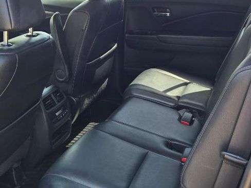 Used 2016 Honda Pilot EX-L image 8