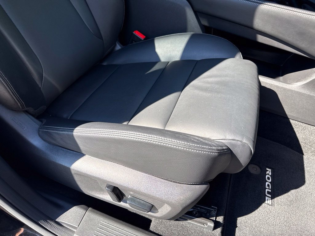 Used 2023 Nissan Rogue SL w/ SL Premium Package FWD image 37