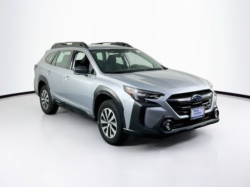 Used 2024 Subaru Outback AWD/4WD image 3