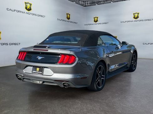 Used 2023 Ford Mustang Premium image 5