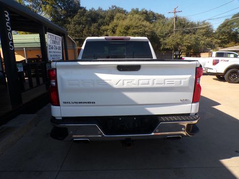 Used 2019 Chevrolet Silverado 1500 LTZ w/ LTZ Plus Package image 7