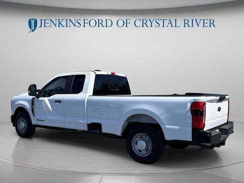 New 2026 Ford F250 XL w/ 360-Degree Camera Package RWD image 9