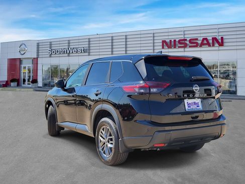 New 2026 Nissan Rogue S image 7