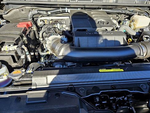 New 2026 Nissan Frontier SV image 16