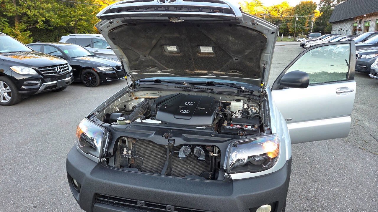 Used 2007 Toyota 4Runner SR5 AWD/4WD image 47