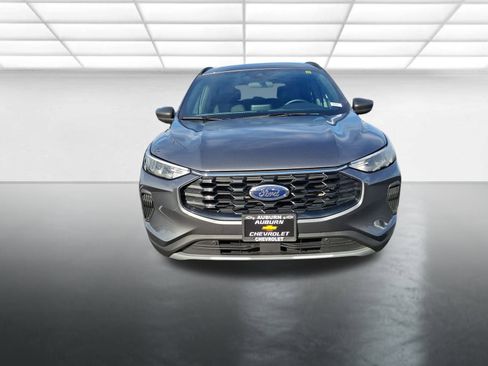 Used 2025 Ford Escape ST-Line image 8