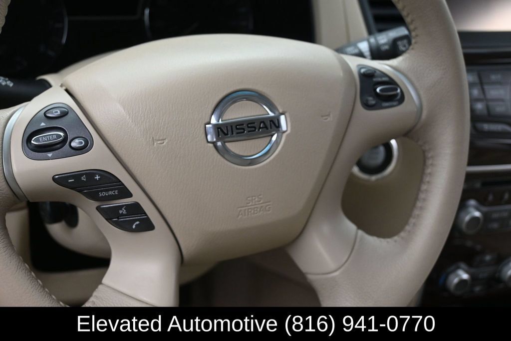 Used 2014 Nissan Pathfinder Platinum w/ Platinum Premium Package AWD/4WD image 23
