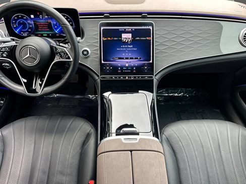 Used 2023 Mercedes-Benz EQS 450+ 4MATIC Sedan image 28