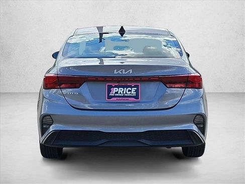 Used 2024 Kia Forte LXS FWD image 7