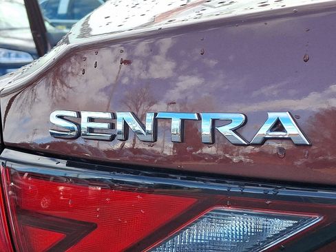 Used 2024 Nissan Sentra SV image 29
