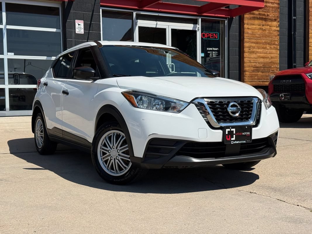 Used 2020 Nissan Kicks S FWD image 6
