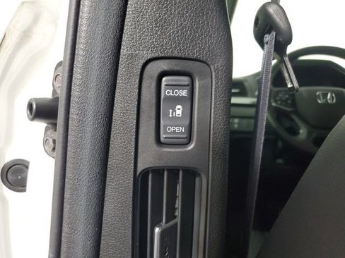 Used 2022 Honda Odyssey EX-L image 18
