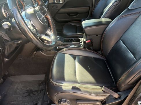 Used 2021 Jeep Gladiator Mojave image 7