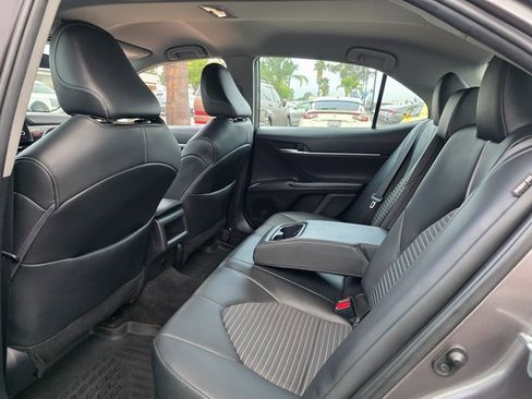 Used 2024 Toyota Camry SE image 16