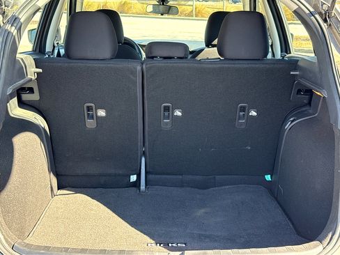 Used 2023 Nissan Kicks S image 18